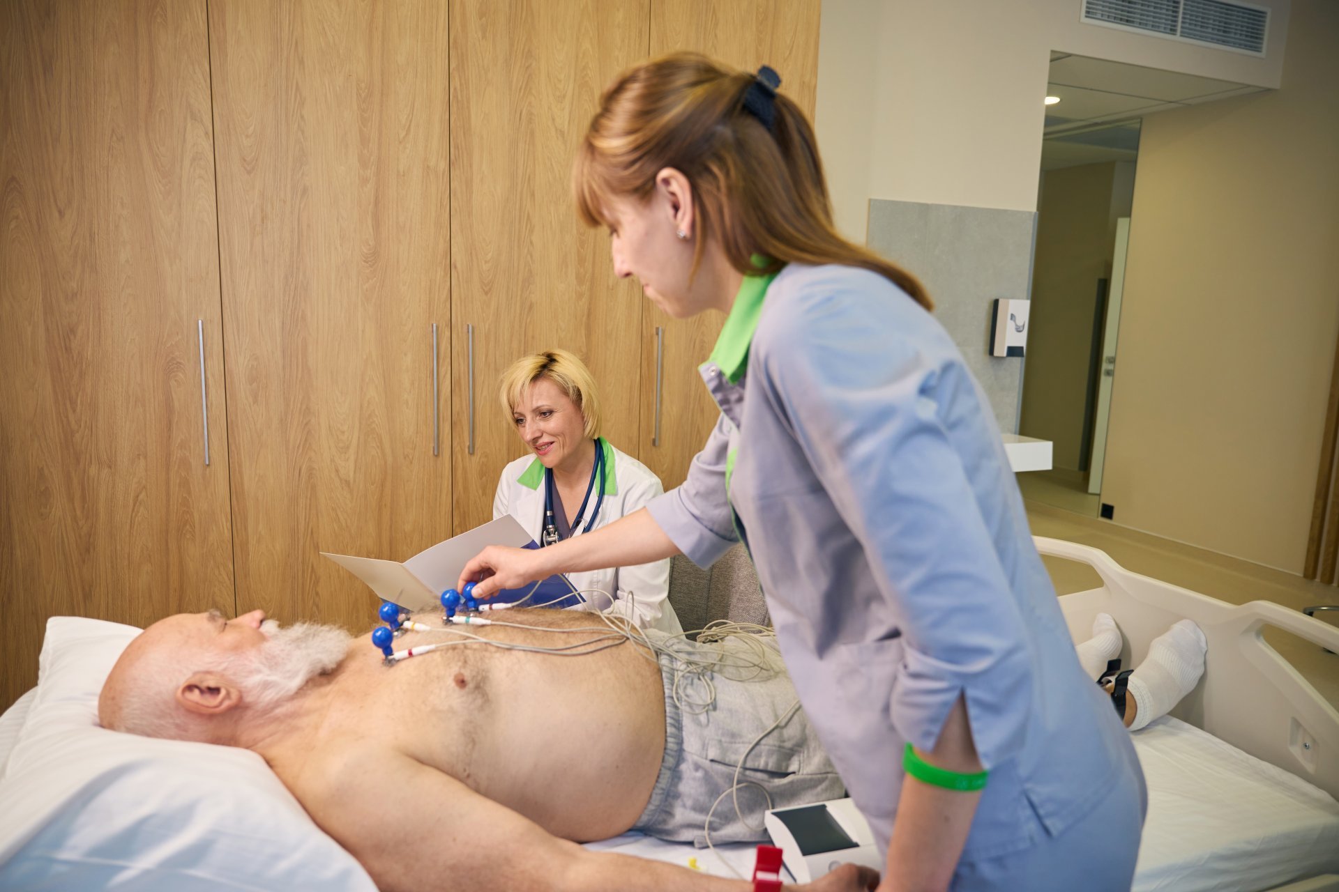 Emergency Room Protocols for Treating Heart Attacks