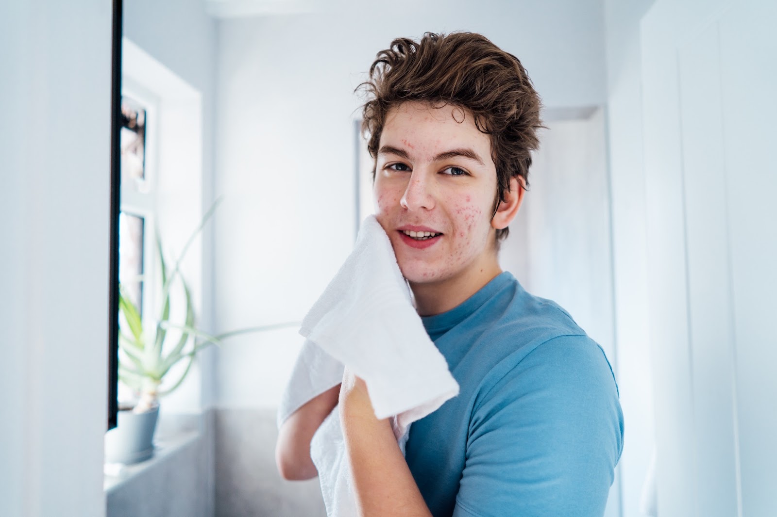 The Role of Hormones in Acne Development and Treatment